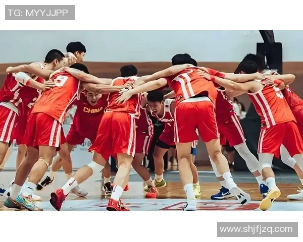 上海篮球队引领节奏革新探索新战术与团队协作的完美结合